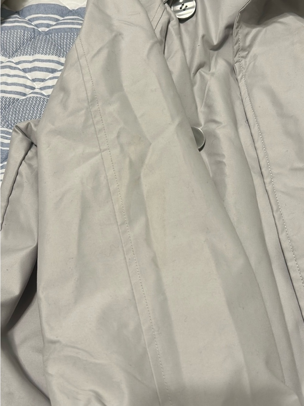 SCOTTeVEST | Women’s Double Breasted Travel Trench-coat | gray | Size Large - Picture 4 of 6